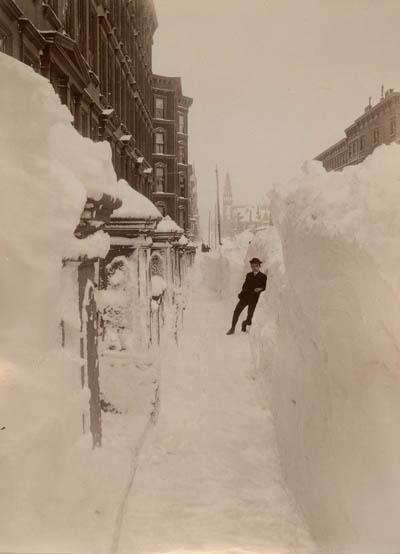 Madison Avenue and 40th Street, 纽约, during the Great 暴雪 照片graph